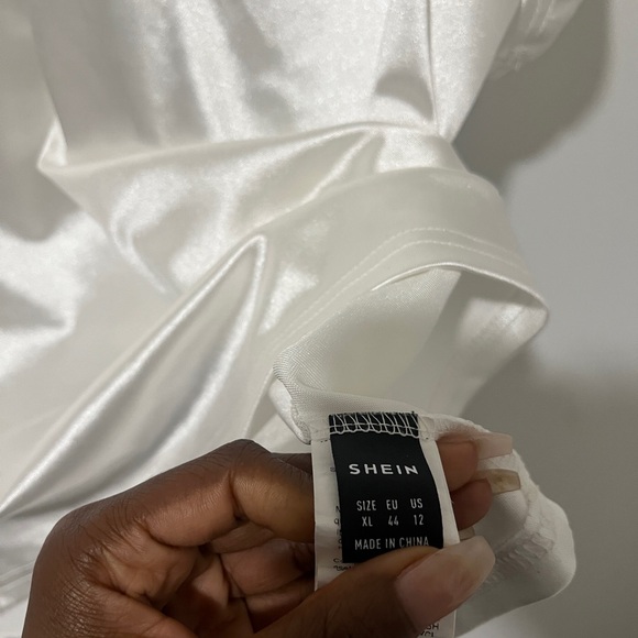 SHEIN top - Picture 3 of 4